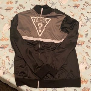 Guess shirt available